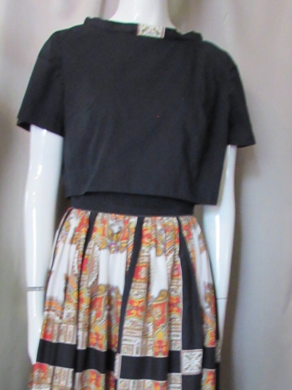 Vintage Summer Dress Matching Bolero Black Orange Paisley